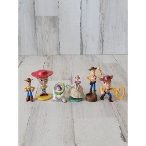 Toy Story Little Bo Peep Woody Jesse Buzz Lightyear Pixar playset Disney toy fig
